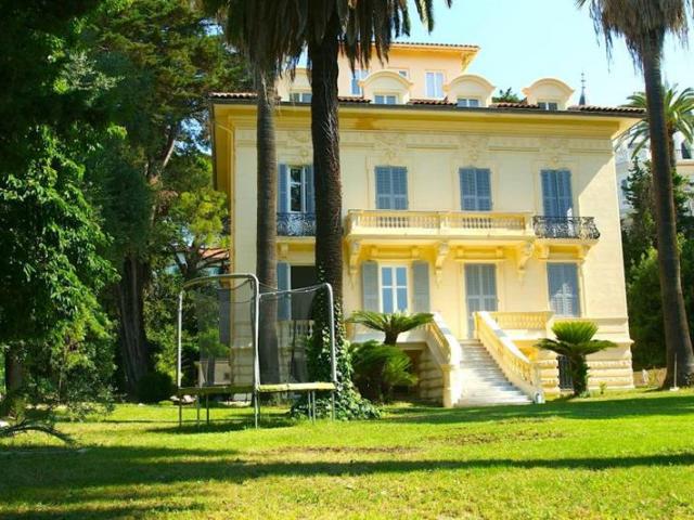 Продажа виллы в районе Cimiez