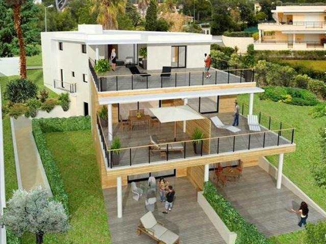 Комплекс в 300 метрах от пляжа